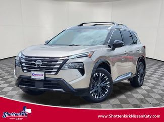 Used 2025 Nissan Rogue Platinum FWD video 1