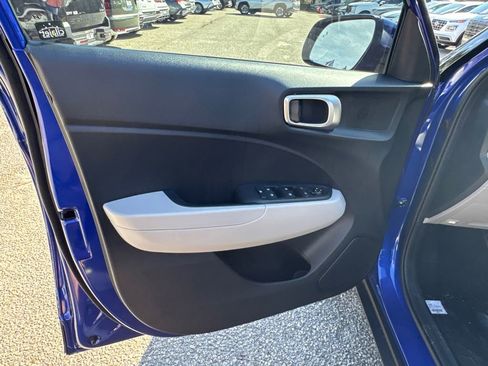 New 2026 Hyundai Venue SEL image 10