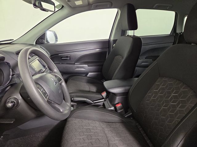 Used 2025 Mitsubishi Outlander Sport AWD image 15