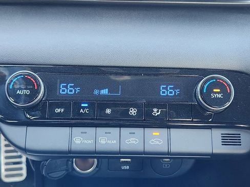 New 2025 Hyundai Elantra Sport image 21