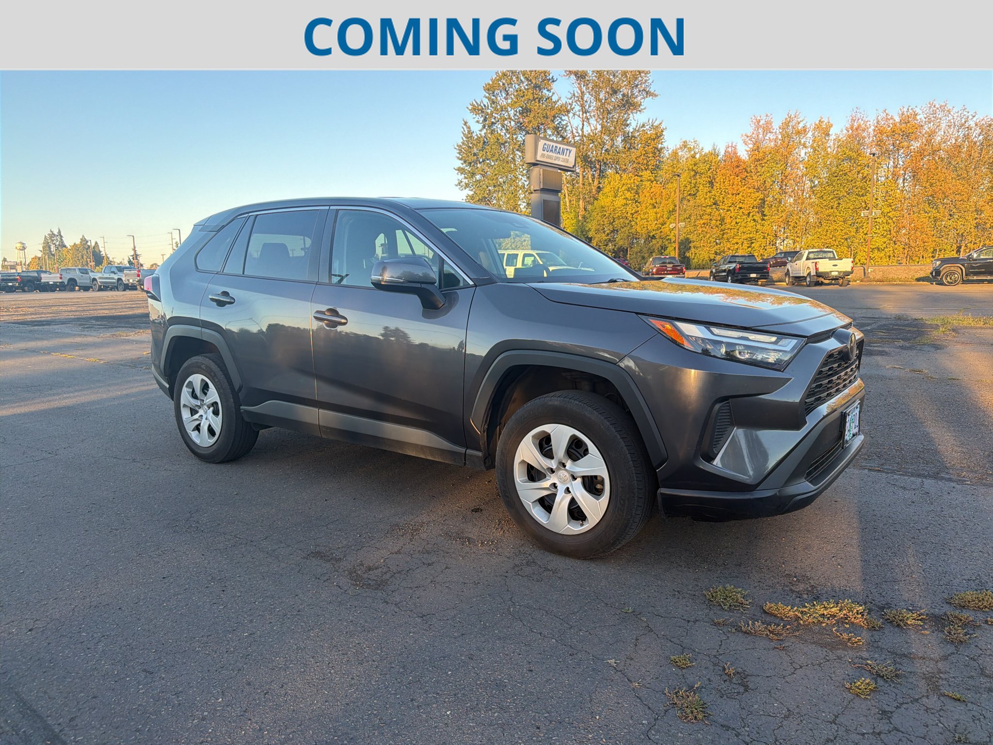 Used 2024 Toyota RAV4 LE AWD/4WD image 1