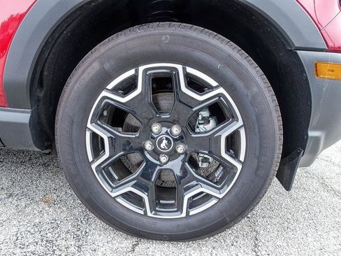 New 2025 Ford Bronco Sport Outer Banks image 4