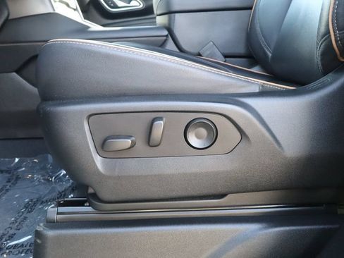 Used 2023 GMC Yukon XL AT4 w/ Max Trailering Package AWD/4WD image 19