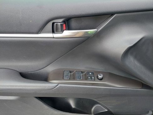 Used 2023 Toyota Camry XLE image 34