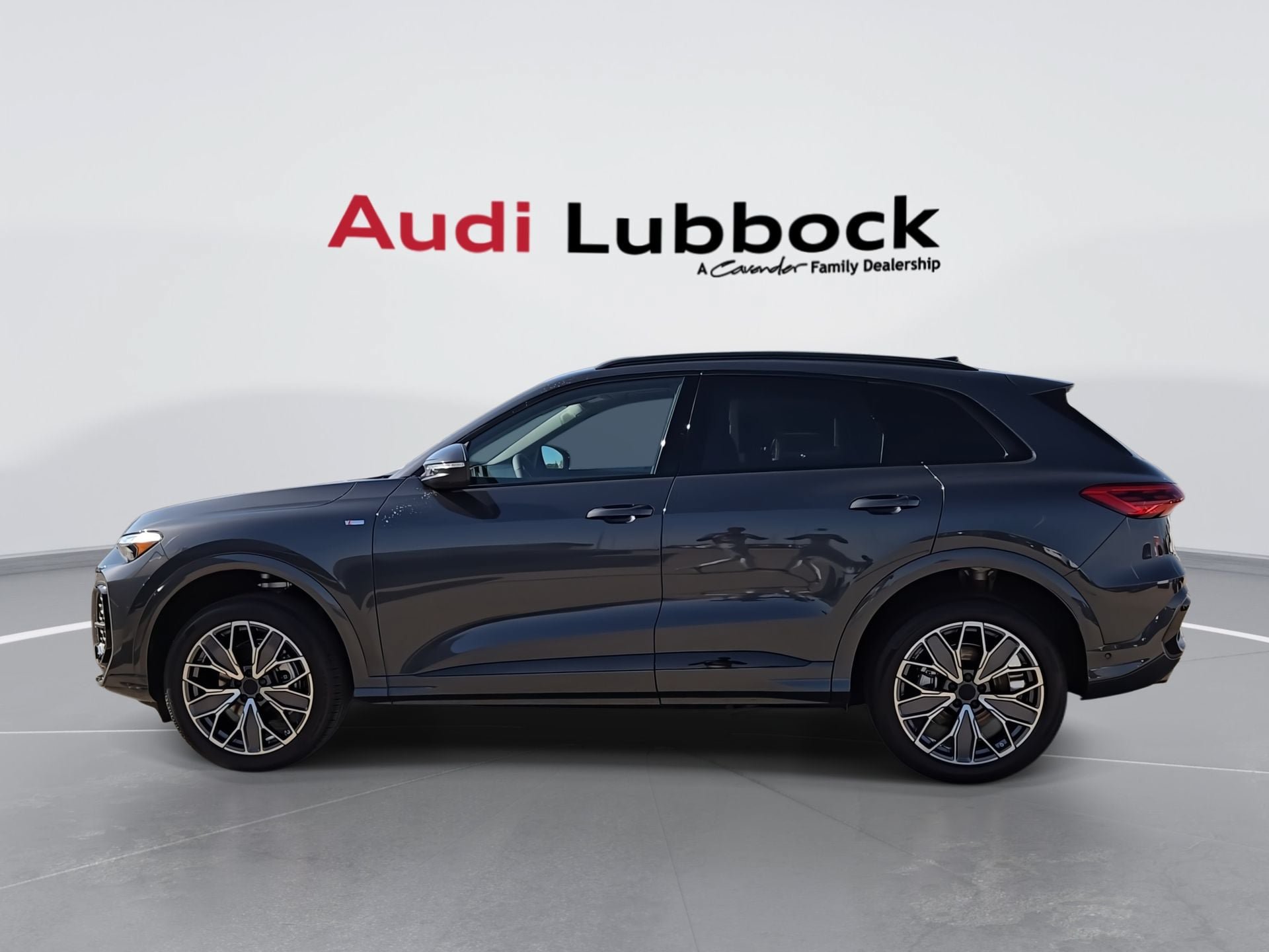 New 2026 Audi Q5 Premium Plus AWD/4WD image 6