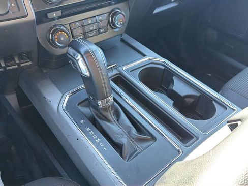 Used 2016 Ford F150 XLT w/ Equipment Group 302A Luxury image 26