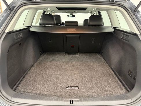 Used 2019 Volkswagen Golf Alltrack SE image 24