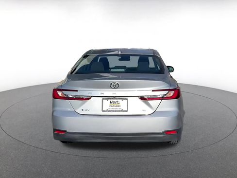 Used 2025 Toyota Camry LE image 12