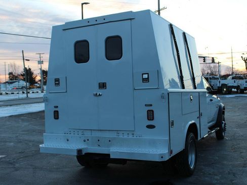 Used 2017 RAM 5500 Tradesman w/ Max Tow Package image 6