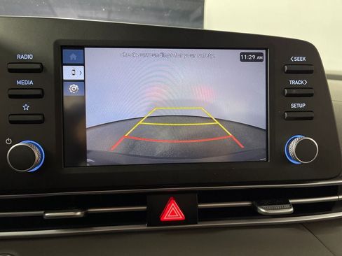 Certified 2025 Hyundai Elantra Sport FWD image 23