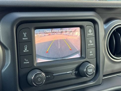 Used 2020 Jeep Wrangler Unlimited Sport S AWD/4WD image 20