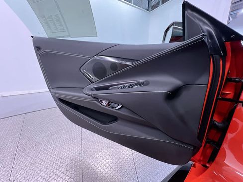 Used 2025 Chevrolet Corvette Z06 w/ Stealth Interior Trim Package RWD image 33