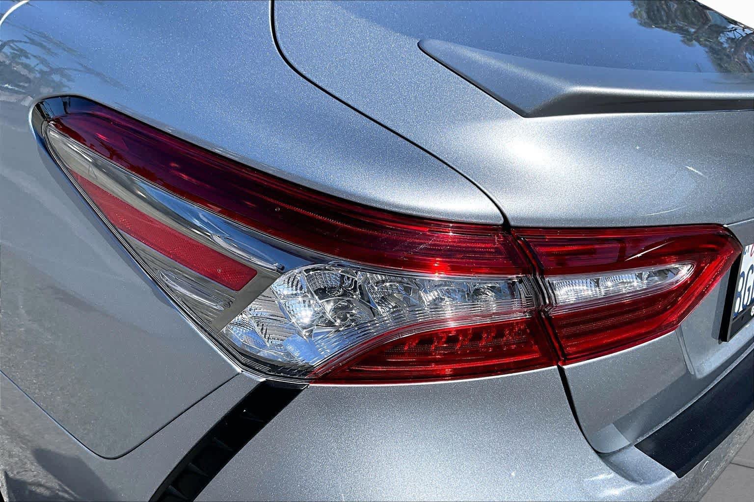 Used 2019 Toyota Camry XSE w/ Driver Assist Package FWD image 27