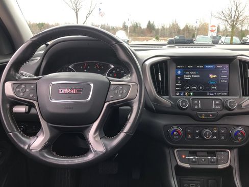 Used 2022 GMC Terrain AT4 AWD/4WD image 29