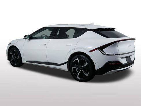 Certified 2024 Kia EV6 GT-Line image 8