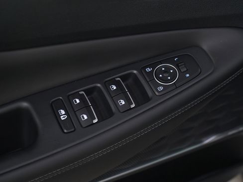 Used 2023 Hyundai Santa Fe SEL w/ Premium Package image 20