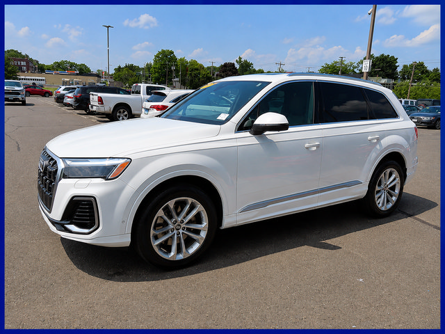 Used 2025 Audi Q7 3.0T Premium Plus AWD/4WD image 1