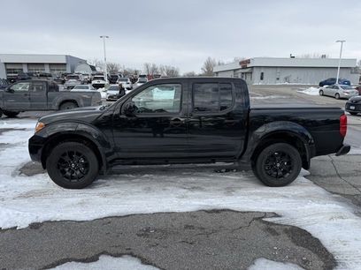 Used 2021 Nissan Frontier SV w/ Midnight Edition Floor Mats