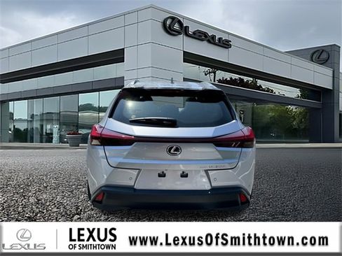 New 2025 Lexus UX 300h 300h Premium image 5