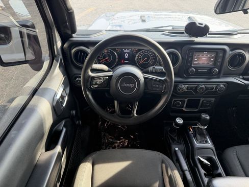 Used 2020 Jeep Wrangler Unlimited Sport AWD/4WD image 15