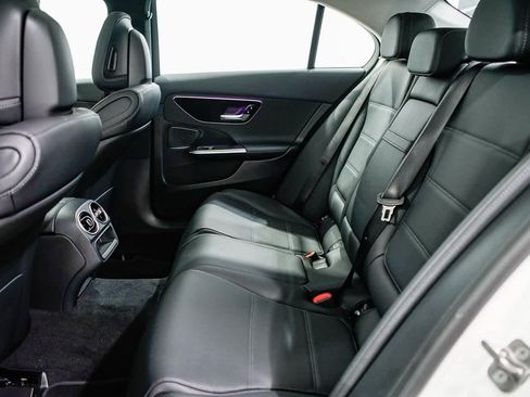 Used 2025 Mercedes-Benz C 300 Sedan image 18