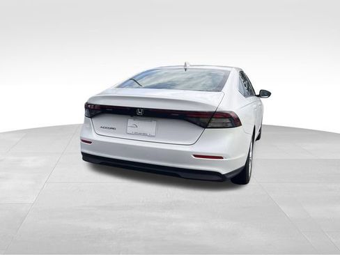 Used 2025 Honda Accord LX image 5