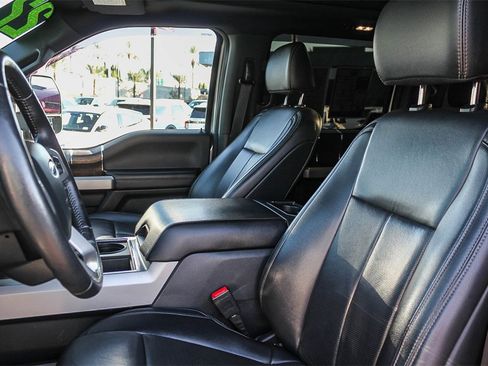 Used 2022 Ford F350 Lariat w/ Black Appearance Package image 22