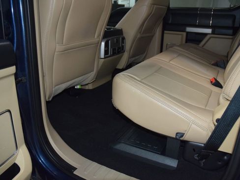 Used 2020 Ford F250 Lariat w/ Chrome Package AWD/4WD image 39