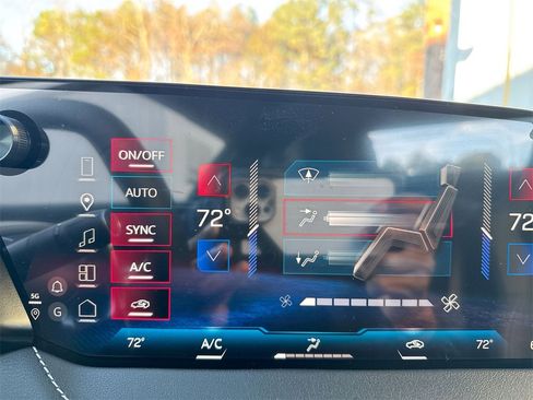 New 2026 Chevrolet Corvette Stingray Convertible w/ 1LT image 25