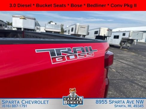 Used 2023 Chevrolet Silverado 1500 LT Trail Boss w/ Convenience Package II AWD/4WD image 11