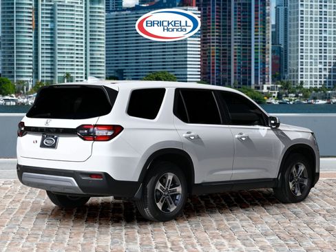 New 2025 Honda Pilot EX-L image 13