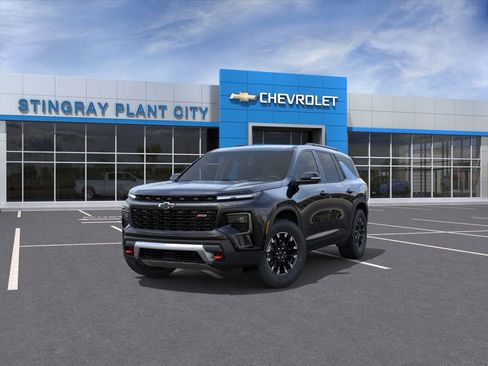 New 2026 Chevrolet Traverse Z71 w/ Enhanced Driving Package AWD/4WD image 8