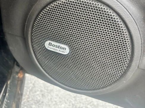 Used 2010 Chevrolet Camaro SS w/ RS Package image 23