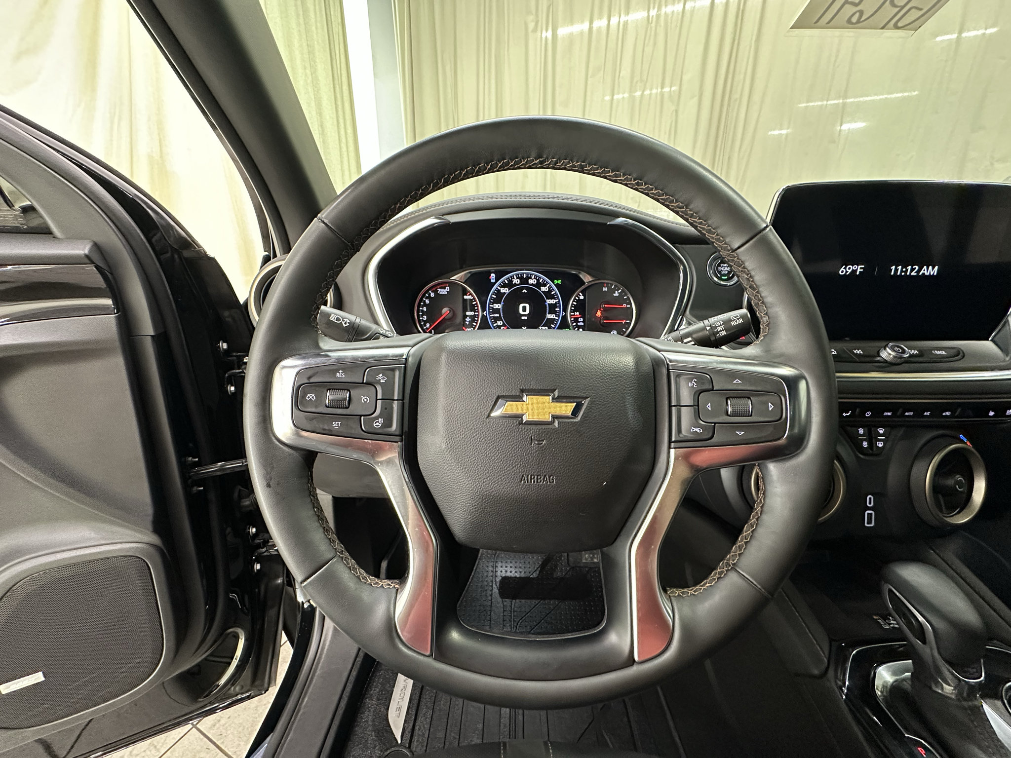 Used 2024 Chevrolet Blazer Premier w/ Driver Confidence II Package FWD image 27