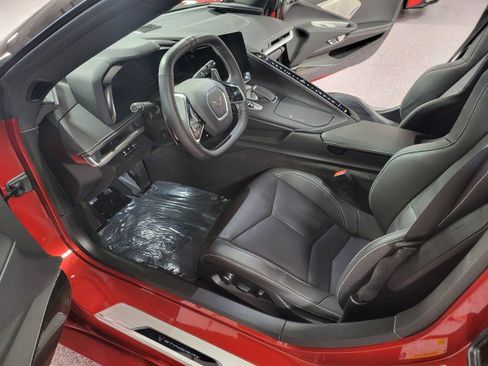Used 2024 Chevrolet Corvette Stingray Preferred Conv w/ Z51 Performance Package image 3