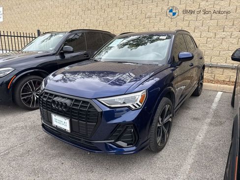 Used 2024 Audi Q3 2.0T Premium Plus image 1