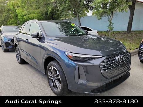 Certified 2025 Audi Q5 Premium w/ Convenience Package AWD/4WD image 13