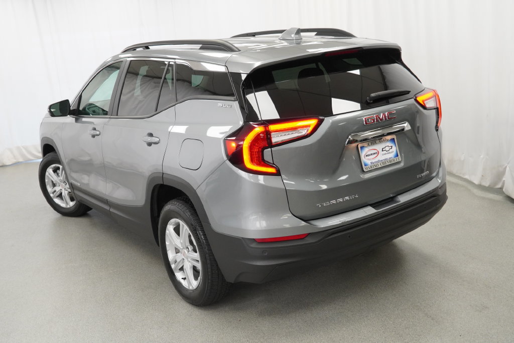 Used 2024 GMC Terrain SLE w/ Driver Convenience Package AWD/4WD image 37