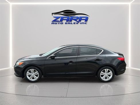 Used 2013 Acura ILX FWD image 4