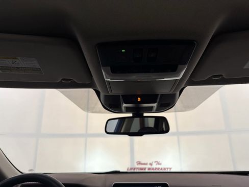 Used 2023 Nissan Rogue SL image 20