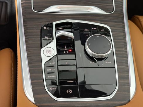 New 2026 BMW X5 sDrive40i w/ M Sport Package image 25