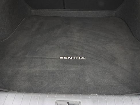 Used 2024 Nissan Sentra SV FWD image 27