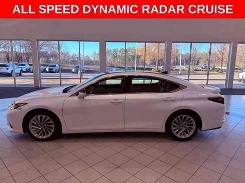 Certified 2020 Lexus ES 350 w/ Luxury Package image 5