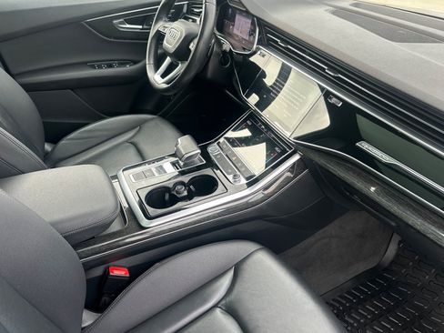 Used 2020 Audi Q7 3.0T Premium Plus image 16