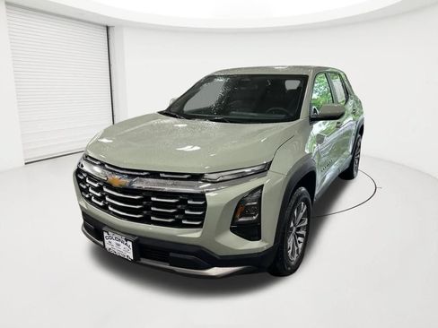 Used 2026 Chevrolet Equinox LT AWD/4WD image 1