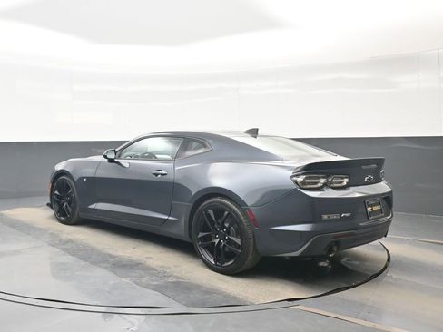 Used 2019 Chevrolet Camaro LT w/ 1LE Track Performance Package RWD image 4