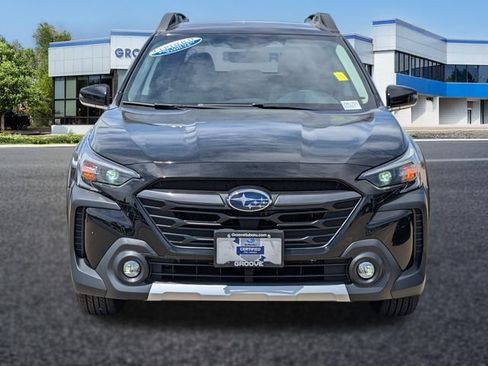 Certified 2025 Subaru Outback Limited AWD/4WD image 9
