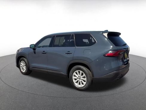 Used 2025 Toyota Grand Highlander FWD image 10