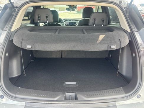 Certified 2023 Buick Encore GX Select image 9