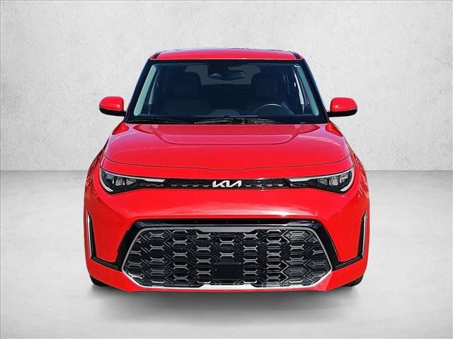 Used 2024 Kia Soul GT-Line w/ Option Group 020 FWD image 2